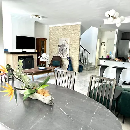 Town House Puerto Banus, 3 Min Walking From Apartment *