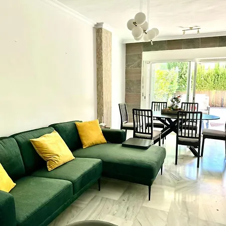 Apartment Town House Puerto Banus, 3 Min Walking From *