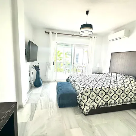 Town House Puerto Banus, 3 Min Walking From *